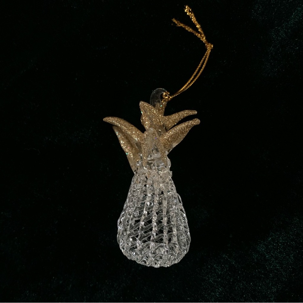 Handspun Glass Pineapple Ornament (Clear and Gold) - Picture 4 of 5